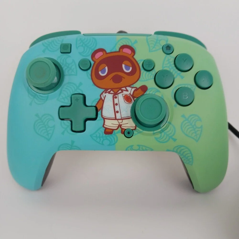PDP Faceoff Deluxe + Audio Wired Controller For Nintendo Switch Multicolor